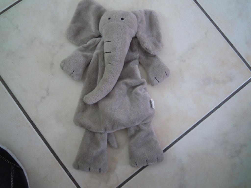 knuffeldoekje difrax olifant (doos R), Kinderen en Baby's, Speelgoed | Knuffels en Pluche, Ophalen of Verzenden, Nieuw, Olifant