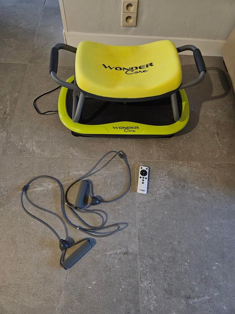 trilplaat wonder Core met trainingsstoel, Enlèvement, Comme neuf, Jambes, Plaque vibrante
