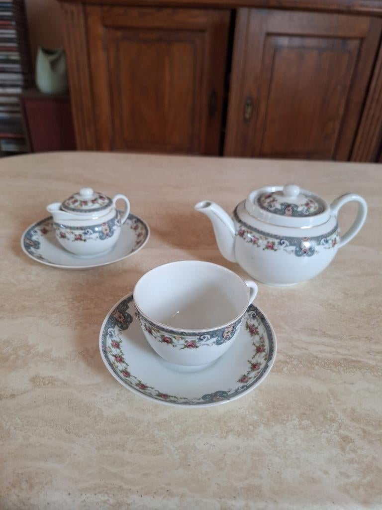 Vintage theeservies, Antiek en Kunst, Ophalen