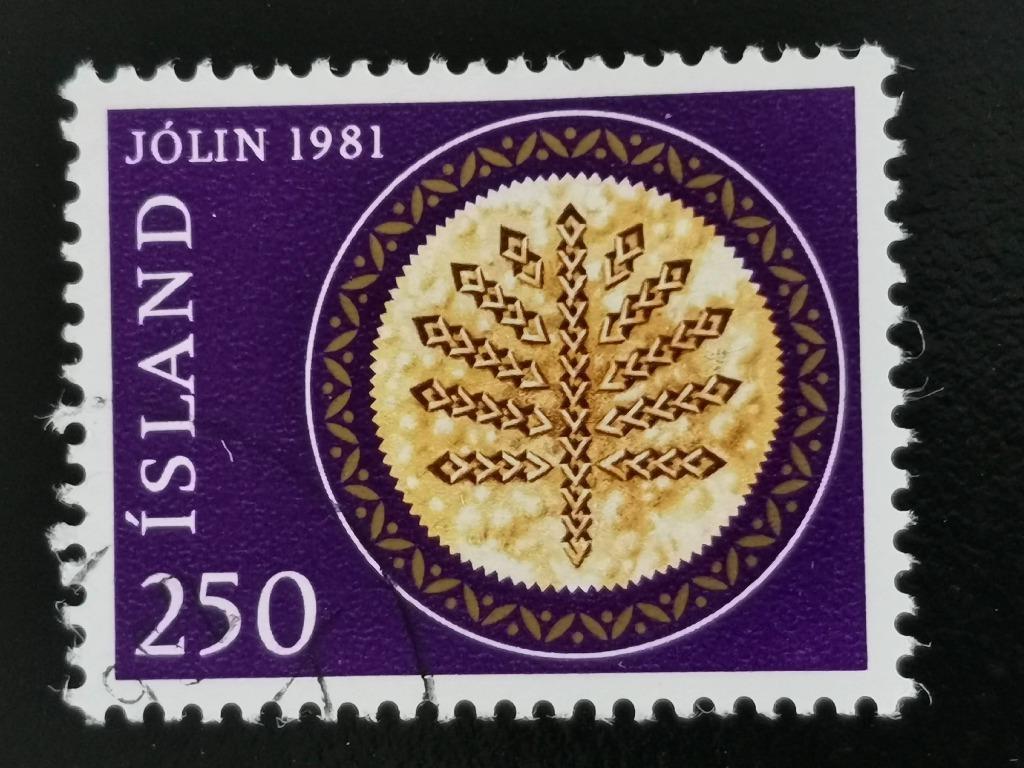 Islande 1981 - Noël, Timbres & Monnaies, Timbres | Europe | Scandinavie, Enlèvement ou Envoi, Islande, Affranchi