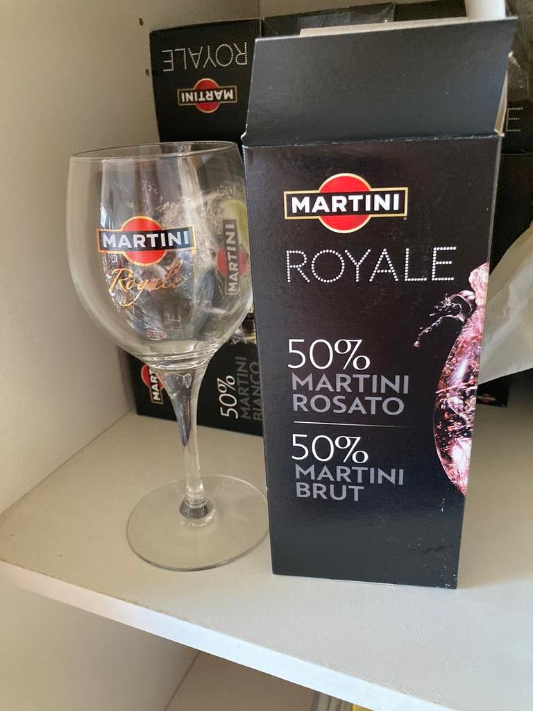 Verres à Martini Royale, Enlèvement ou Envoi, Comme neuf