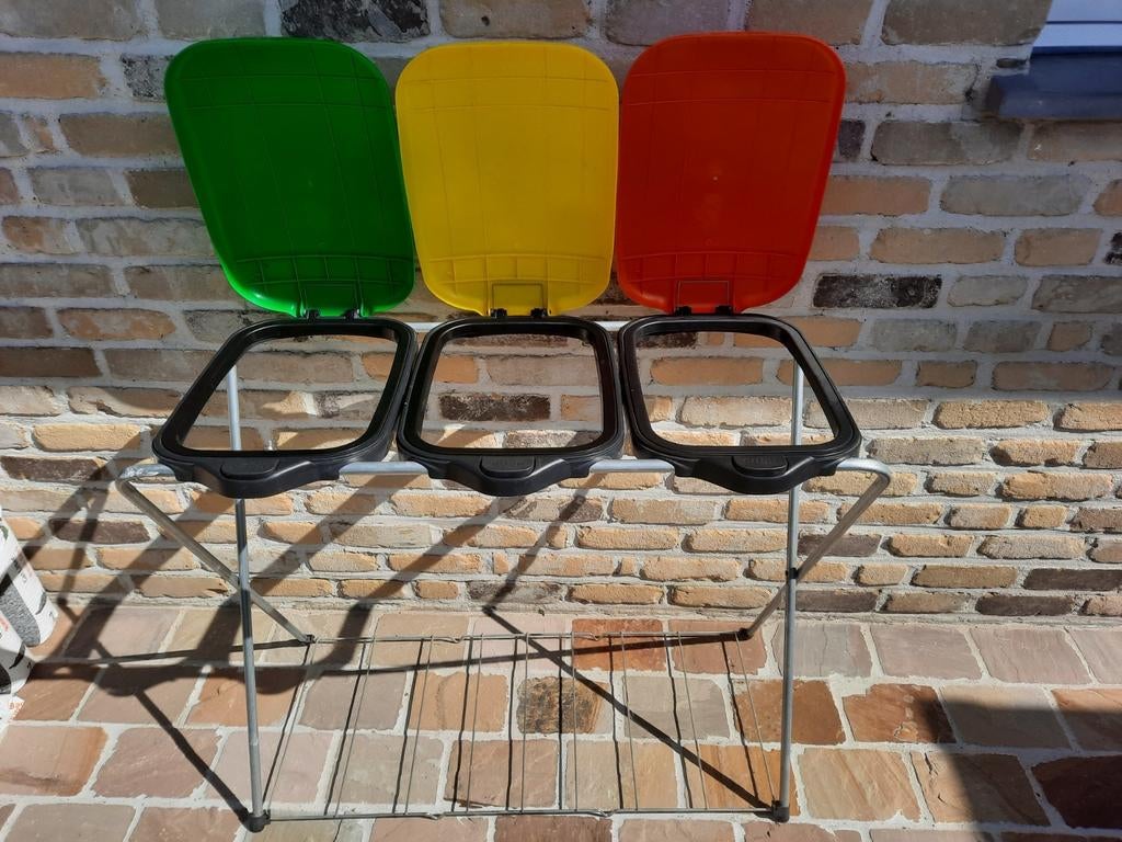 Porte-sacs à ordures avec grille, trio, marque Artex, Enlèvement, Utilisé