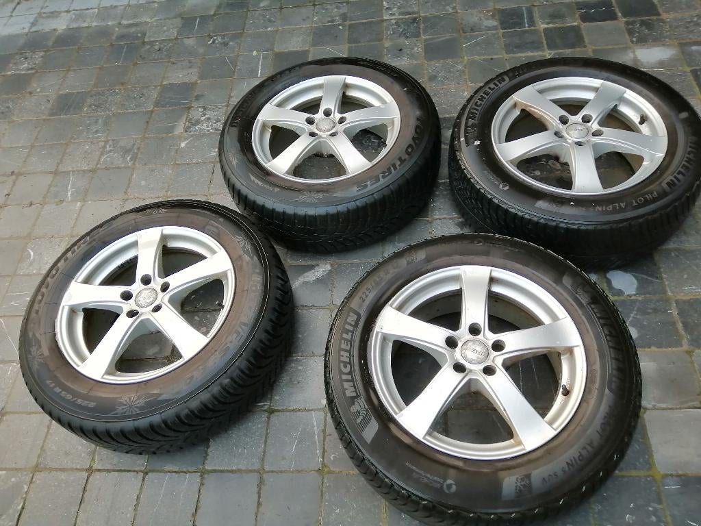 Pneus neige et jantes Range Evoque 225 65 17, Autos : Pièces & Accessoires, Enlèvement, Pneu(s)
