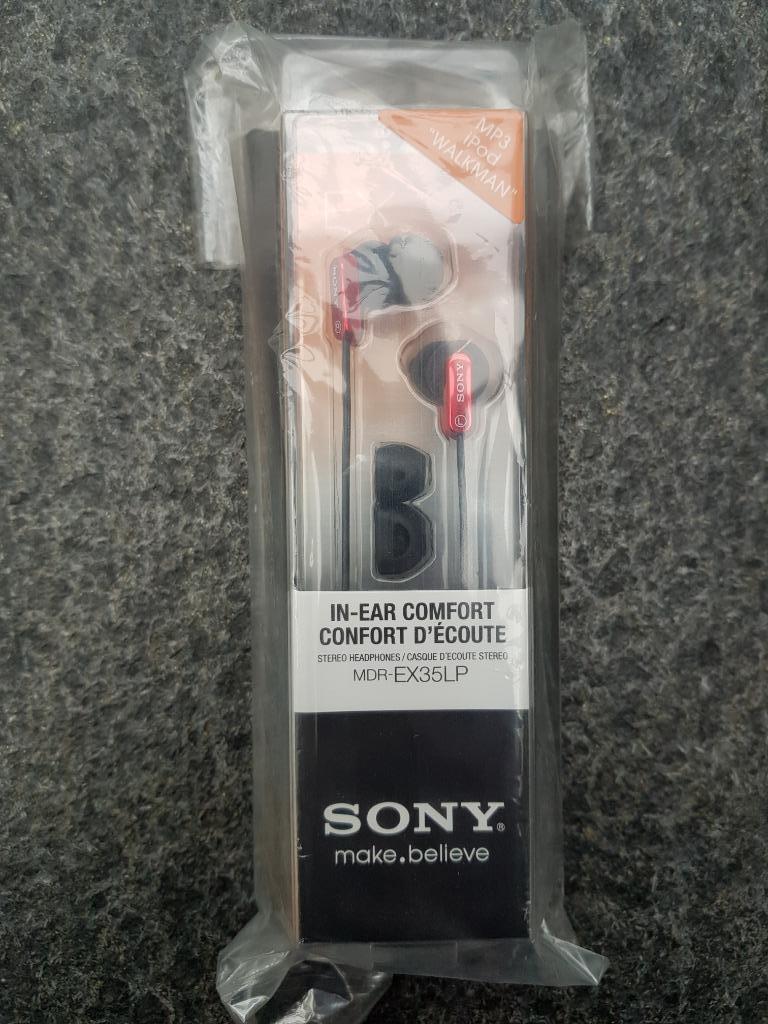 Sony MDR-EX35LP (Rood) in-ears - NIEUW, Enlèvement ou Envoi, Neuf, Intra-auriculaires (In-Ear)