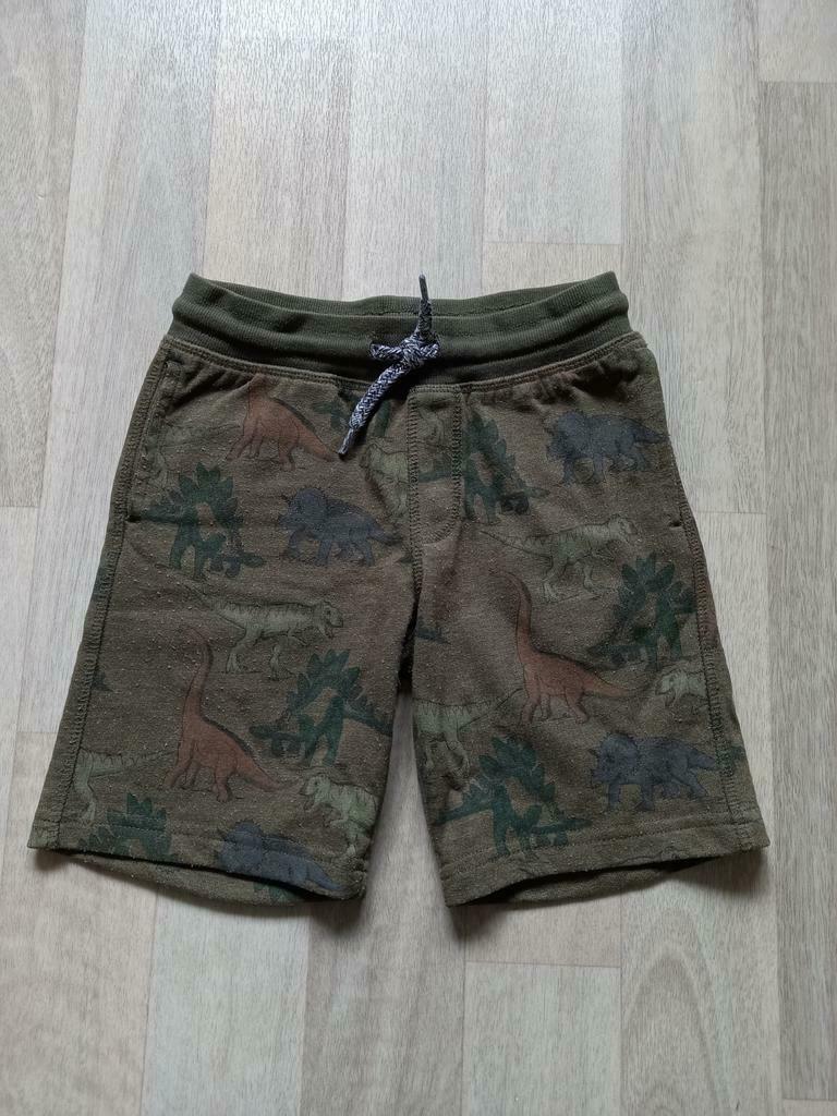 Dino short maat 110, Broek, Gebruikt, C&A, Ophalen of Verzenden