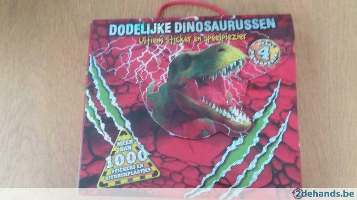 stickerboek dino, Enlèvement, Utilisé, 4 ans