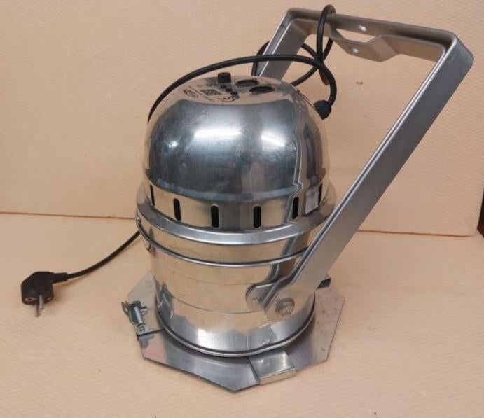 Showtec - Led Par 64 Short Pro, Musique & Instruments, Enlèvement ou Envoi, Utilisé