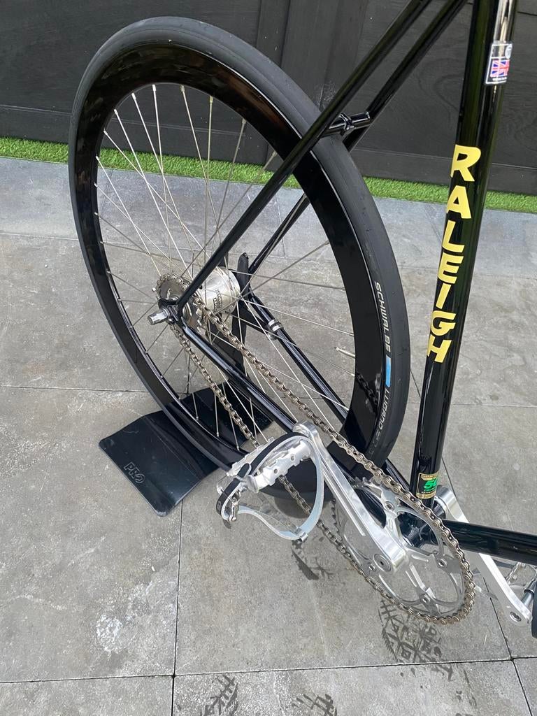 Mid 80’er jaren Raleigh (Fixie Fixed Gear Vast verzet look), Vélos & Vélomoteurs, 55 à 59 cm, Enlèvement, Années 60 ou plus récent