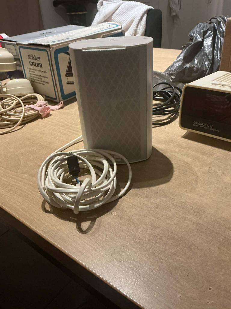 Te Koop: Spaeker Merk Jamo, Enlèvement ou Envoi, Comme neuf