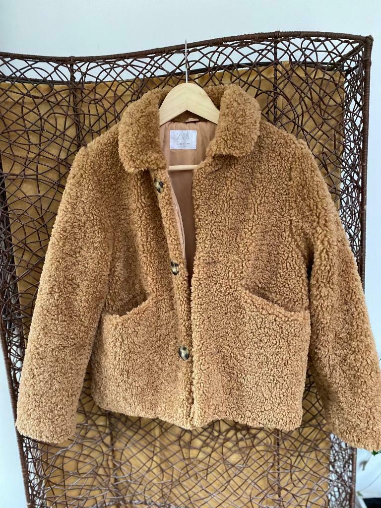 Veste Zara fille NEUVE TAILLE 164, Neuf, Enlèvement ou Envoi, Pull ou Veste, Zara