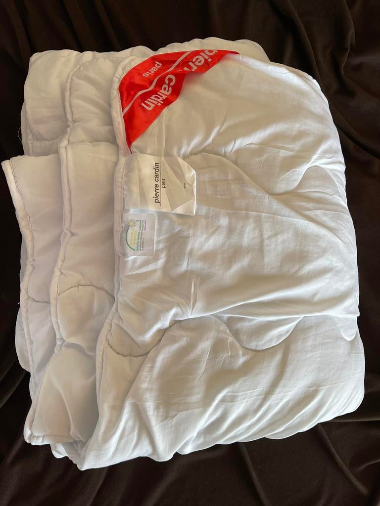 Pierre Cardin Tweepersoons dekbed in goed staat, Maison & Meubles, Enlèvement, Comme neuf, Deux personnes, Couverture ou Couette