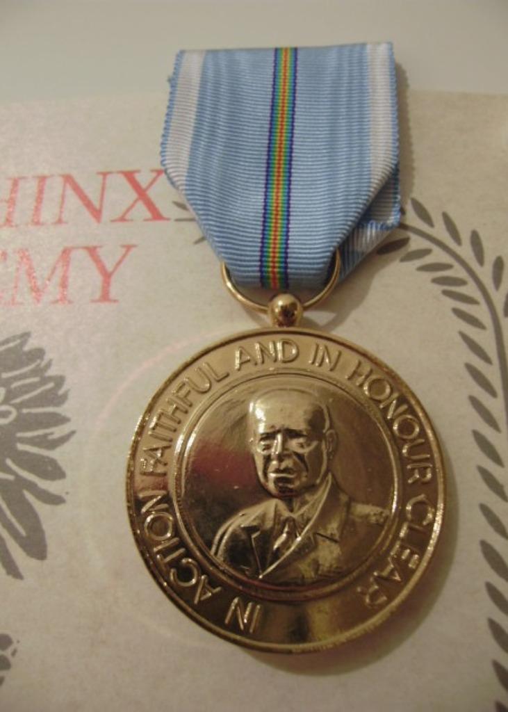 MEDAILLE : Commemorative War Medal Of General Eisenhower, Verzamelen, Ophalen, Landmacht, Lintje, Medaille of Wings