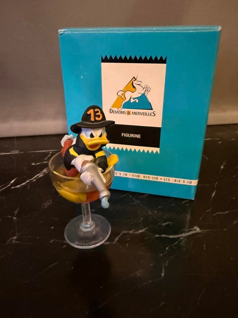 Donald Duck als brandweerman. Demons & Merveilles., Ophalen of Verzenden, Zo goed als nieuw