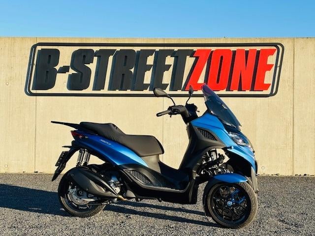 DEMO-DEAL! Piaggio MP3 Sport 310 E5+, Motoren, Scooter, Bedrijf, 310 cc, Minimaal motorrijbewijs A2