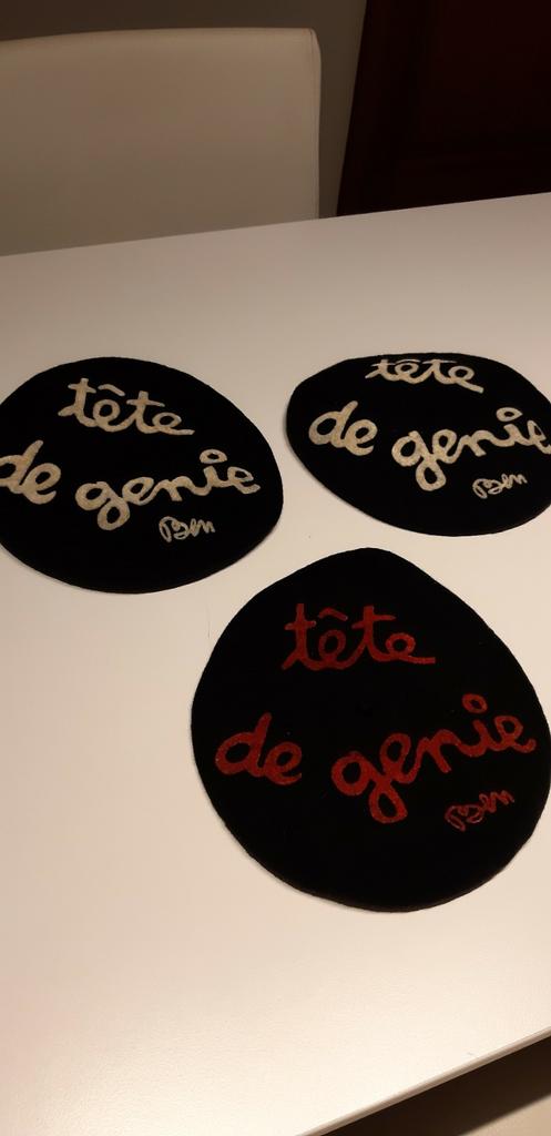 Hoofddeksels Tête de Genie v kunstenaar Ben Vautier, Ophalen of Verzenden