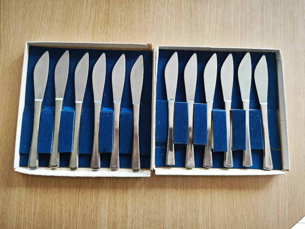 Lots de 6 couteaux AMC (x2), Résiste au lave-vaisselle, Couverts en vrac, Enlèvement ou Envoi, Utilisé
