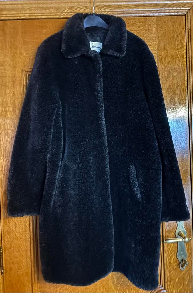 Dikke nep pelsjas vh merk Miss Etam, Kleding | Dames, Miss etam, Zwart, Ophalen of Verzenden, Zo goed als nieuw