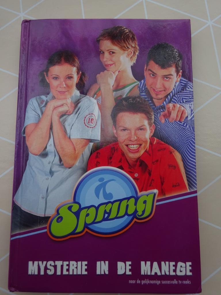 Spring 'Het mysterie van de manege', Studio 100, Comme neuf, Enlèvement, Non-fiction
