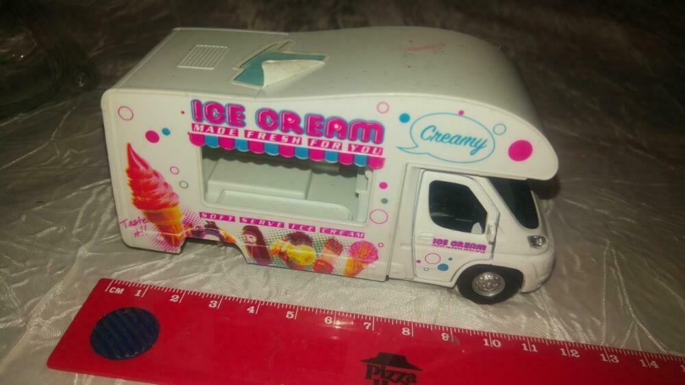 Voiture miniature modele ice cream Welly, Enlèvement ou Envoi, Utilisé