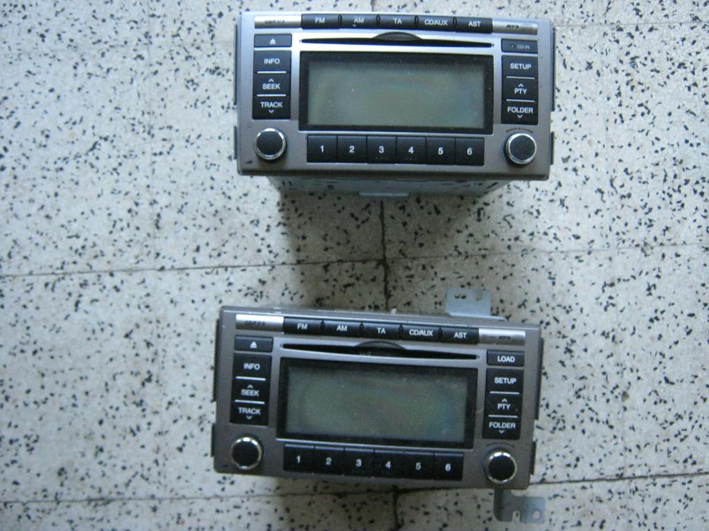Radio cd pour voiture HYUNDAI, Enlèvement ou Envoi, Comme neuf, Radio, Avec lecteur de CD