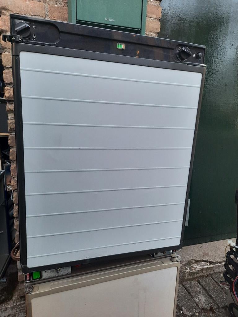 Dometic koelkast voor camping camper op gas 12v 220v, Enlèvement ou Envoi