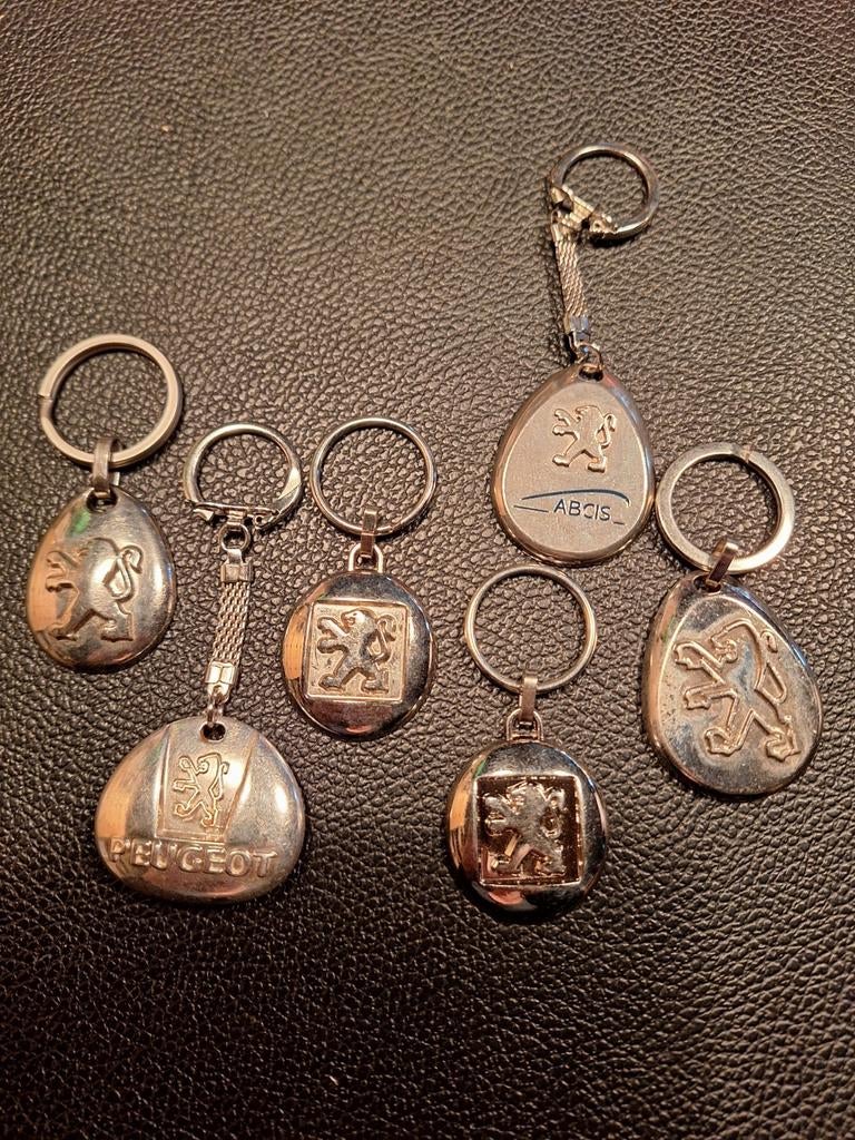 Vintage Peugeot sleutelhangers, Verzamelen, Ophalen of Verzenden