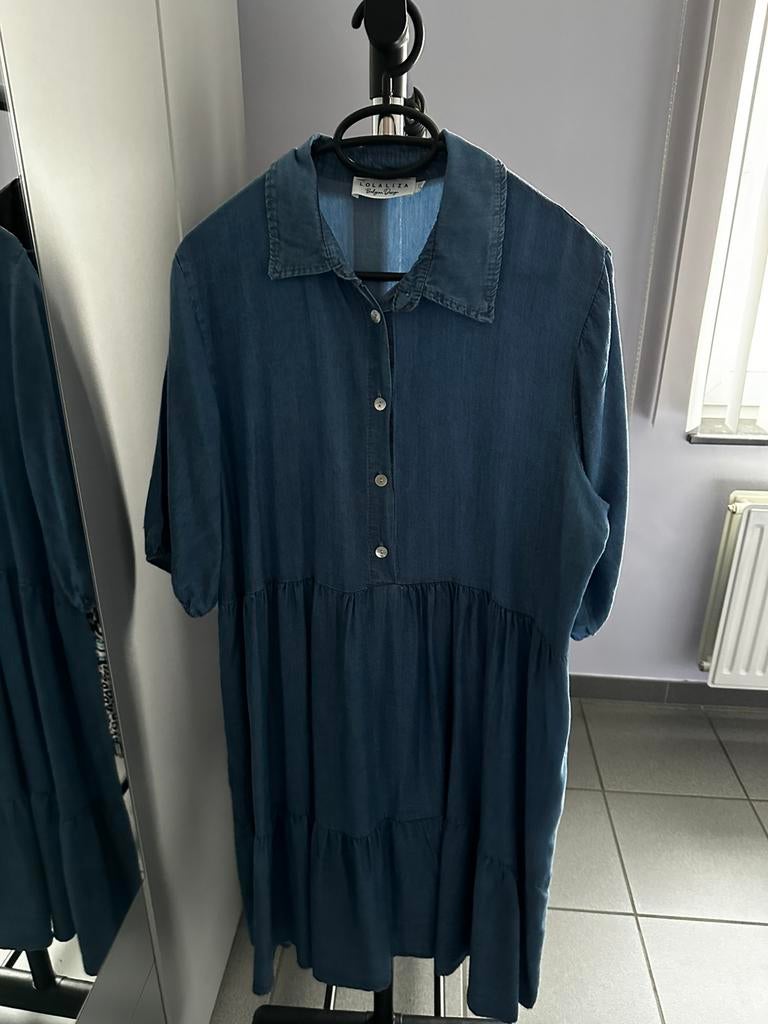 Jeans kleedje van Lola Liza, Ophalen, Zo goed als nieuw, Maat 42/44 (L)