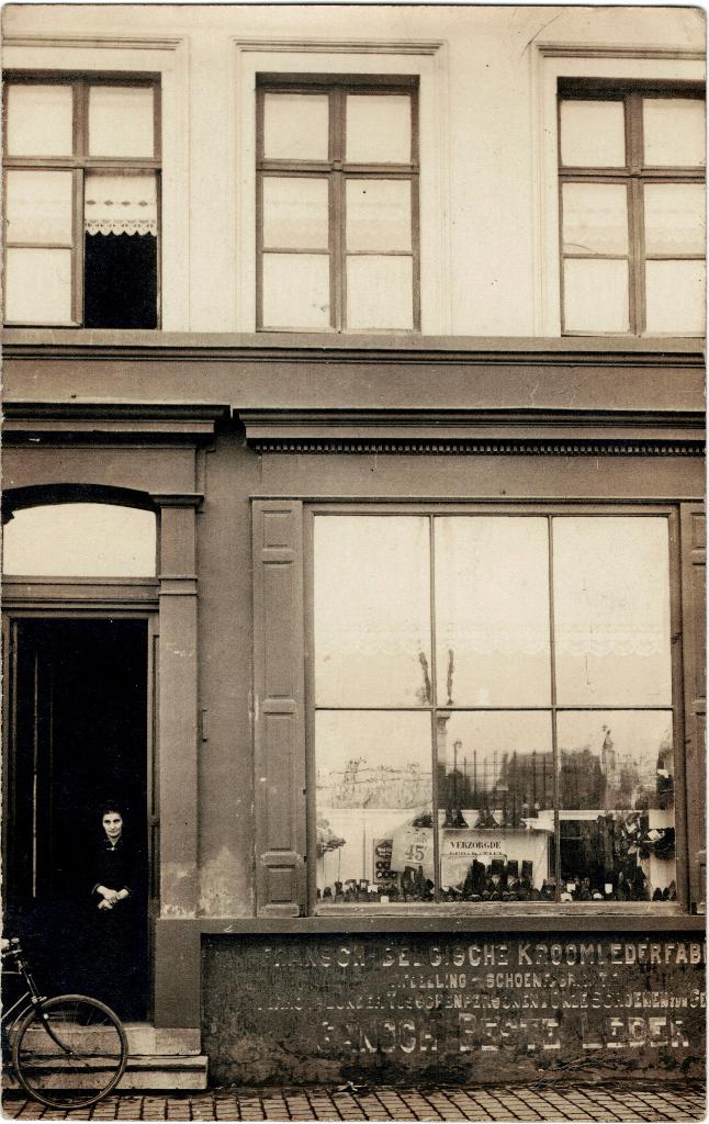 Oude fotokaart schoenwinkel Vilvoorde Leuvensestraat, Verzamelen, Ophalen of Verzenden, Ongelopen, Vlaams-Brabant