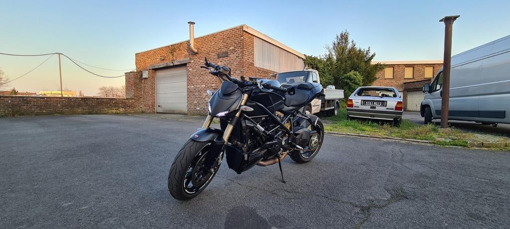 Ducati streetfighter 848, Motoren, 2 cilinders, 848 cc, Particulier, Meer dan 35 kW