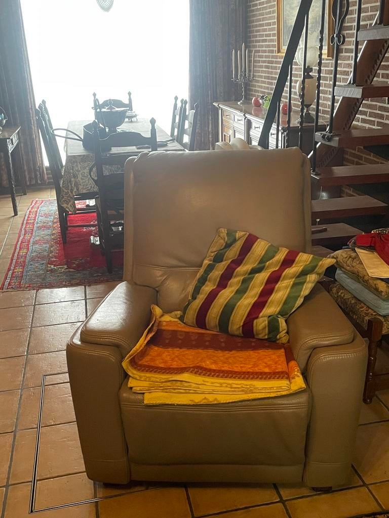 2x fauteuil in leder., Ophalen, Gebruikt, Leer