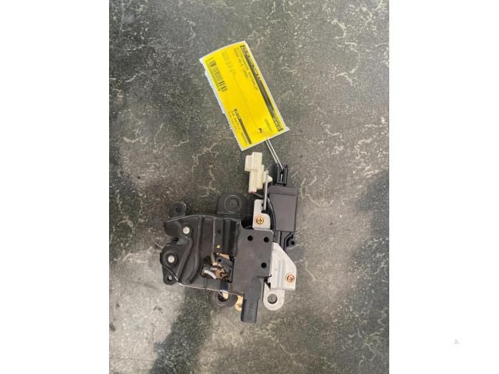 Mécanique de verrouillage hayon d'un Mazda MX-5, Enlèvement ou Envoi, 3 mois de garantie, Utilisé, Mazda