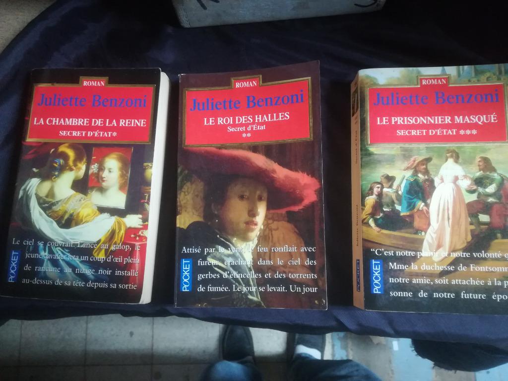 Juliette BENZONI -  Séries et Individuels difficile a trouvr, Boeken, Ophalen of Verzenden