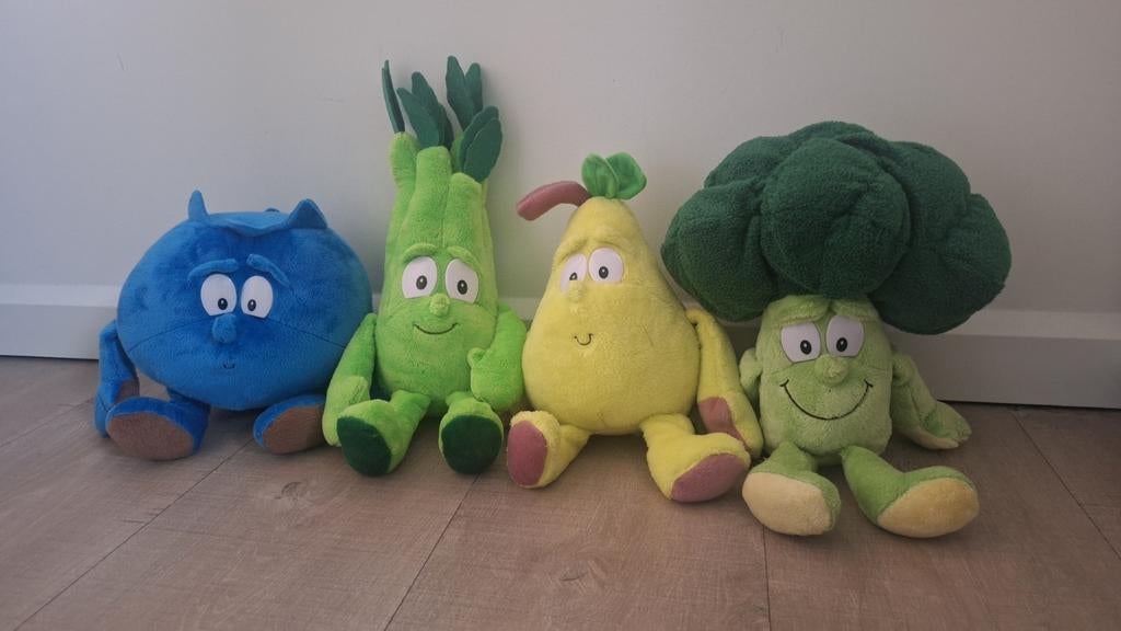 4 knuffels groenten en fruit, Kinderen en Baby's, Speelgoed | Knuffels en Pluche, Ophalen of Verzenden