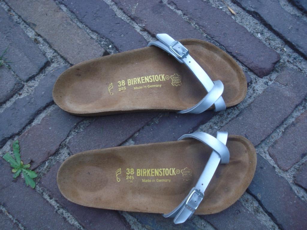 Gratis verzenden nieuwe zilveren piazza birkenstocks mt 38, Slippers, Overige kleuren, Verzenden, Nieuw