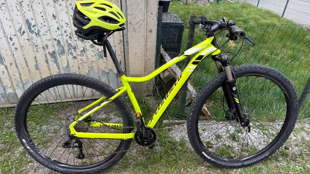 Specialized jet expert mountainbike promo maat m/l, Fietsen en Brommers, Hardtail, Ophalen, Zo goed als nieuw