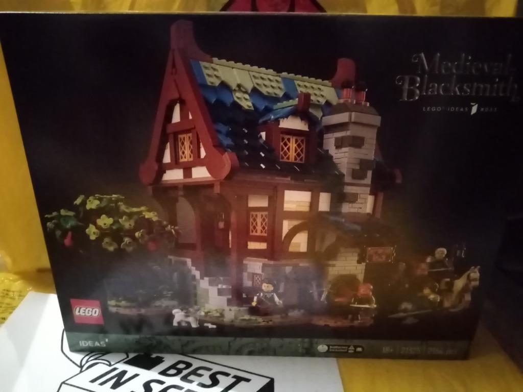 LEGO - 21325 - Middeleeuwse smid, Ophalen of Verzenden, Nieuw, Complete set, Lego