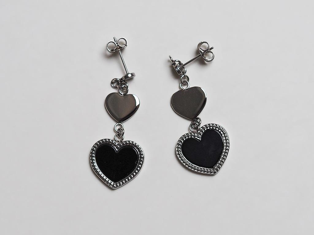 Oorbellen + ketting hartjes edelstaal en zwarte onyx, Bijoux, Sacs & Beauté, Boucles d'oreilles, Enlèvement ou Envoi, Comme neuf