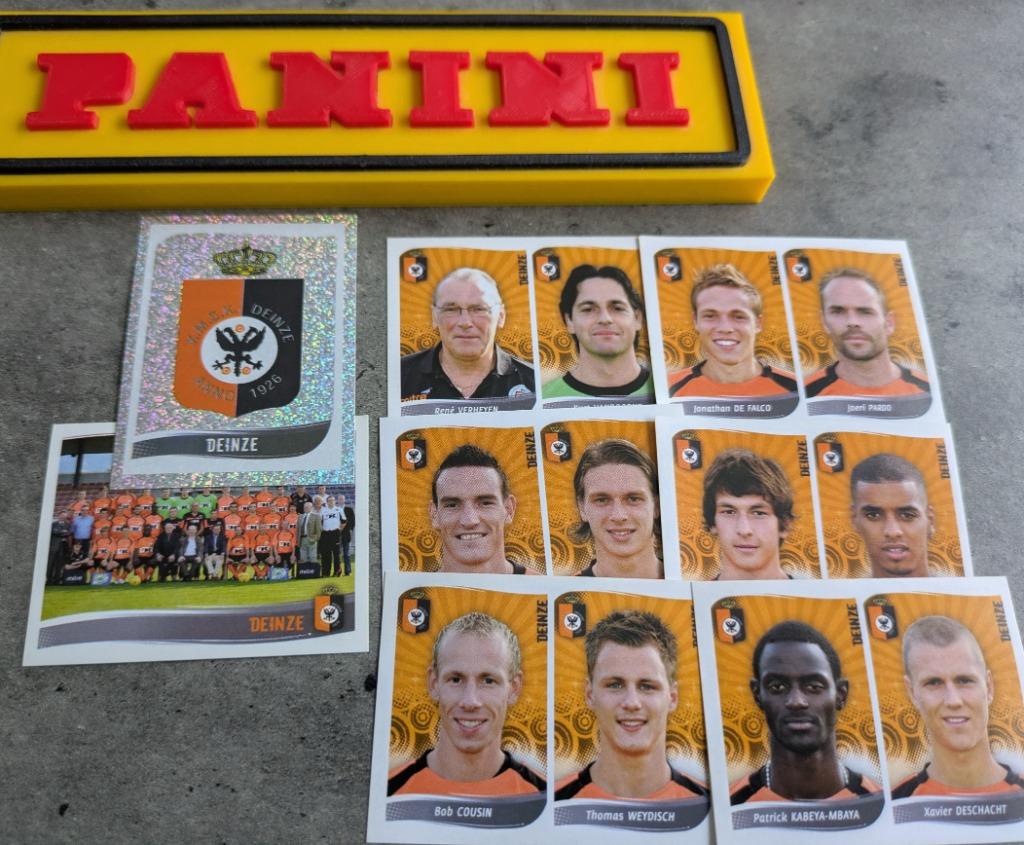 Panini football 2009 voetbal 8x DEINZE  stickers 2009, Hobby en Vrije tijd, Stickers en Plaatjes, Nieuw, Verzenden