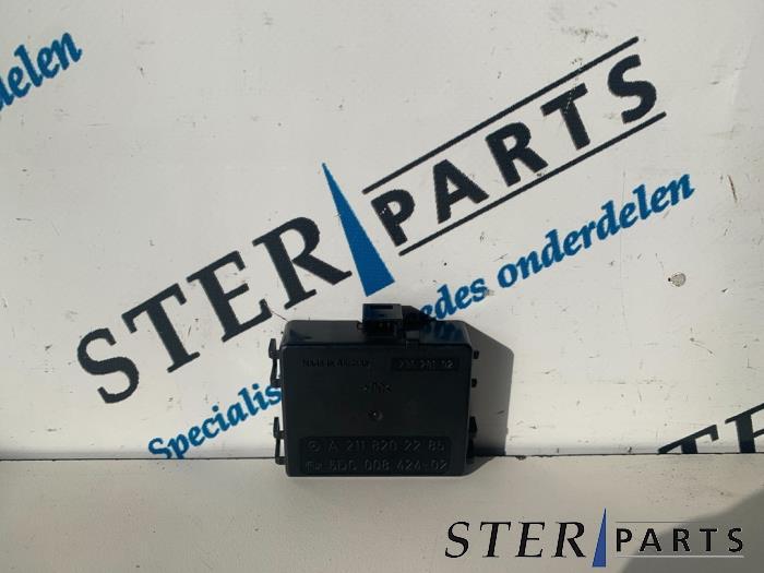 Regensensor van een Mercedes E-Klasse, Ophalen of Verzenden, 3 maanden garantie, Gebruikt, Mercedes-Benz