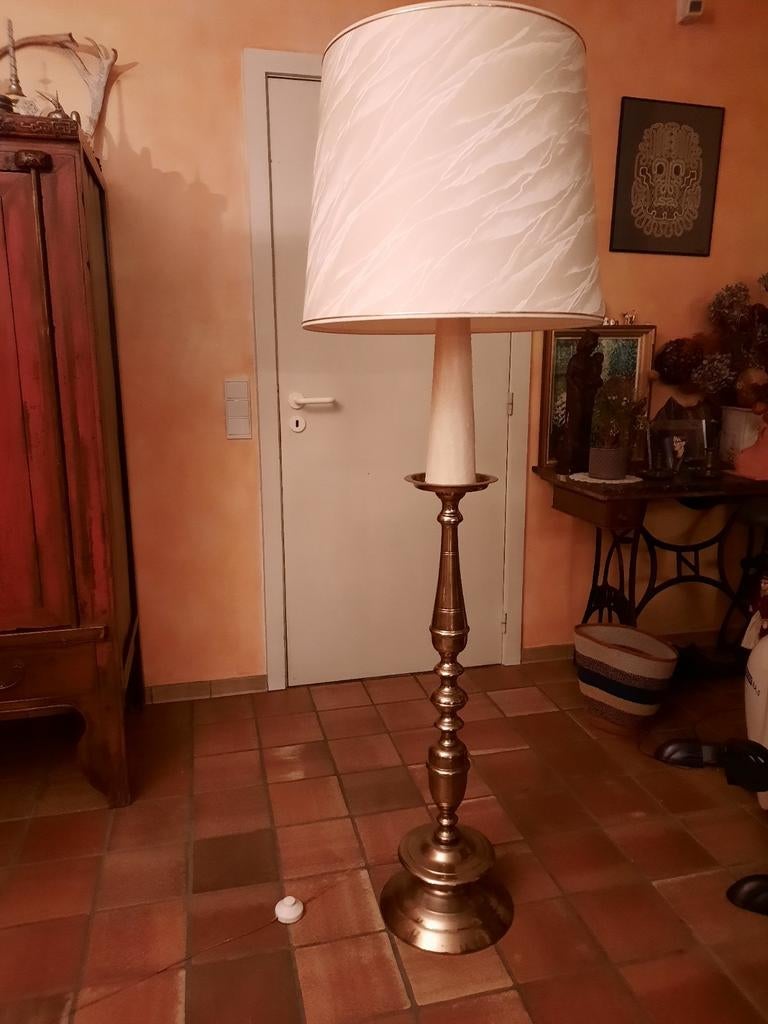 staande lamp met koperen staander in zeer goede staat, Huis en Inrichting, Ophalen, Zo goed als nieuw