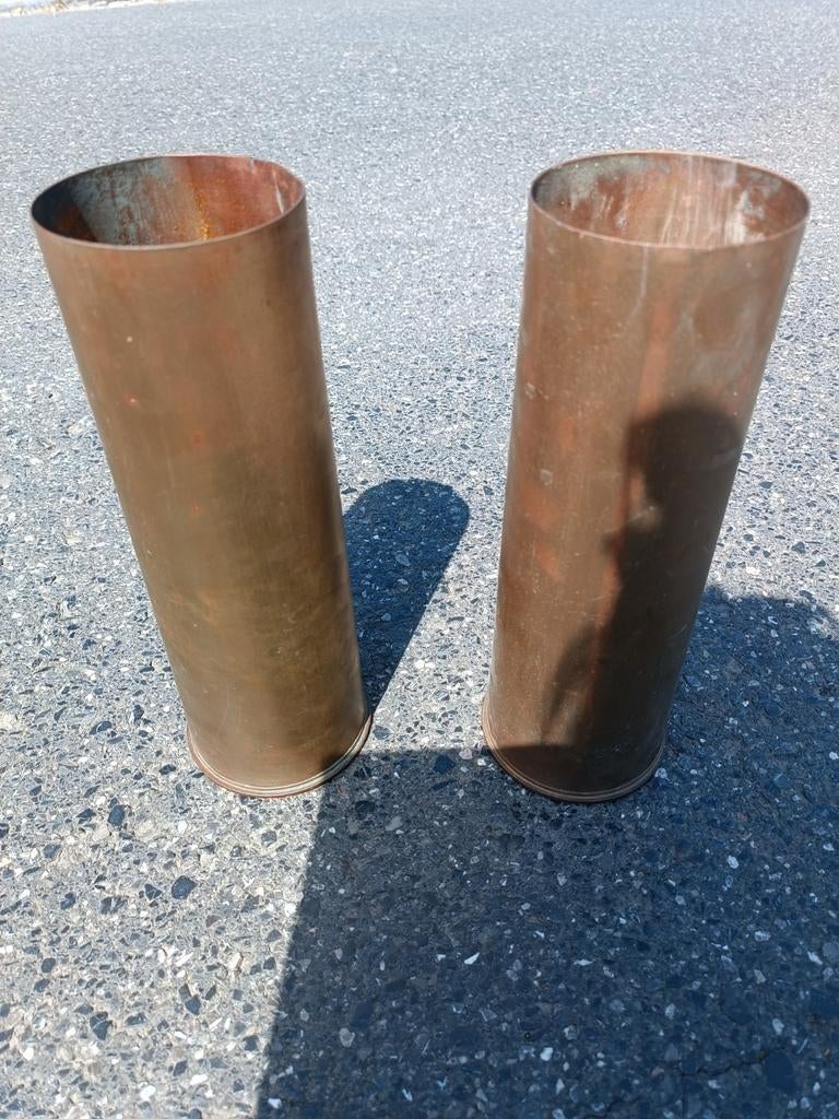 2 koperen obus jaar 1938, 40cm hoog, bijna 2kg per stuk., Verzamelen, Ophalen
