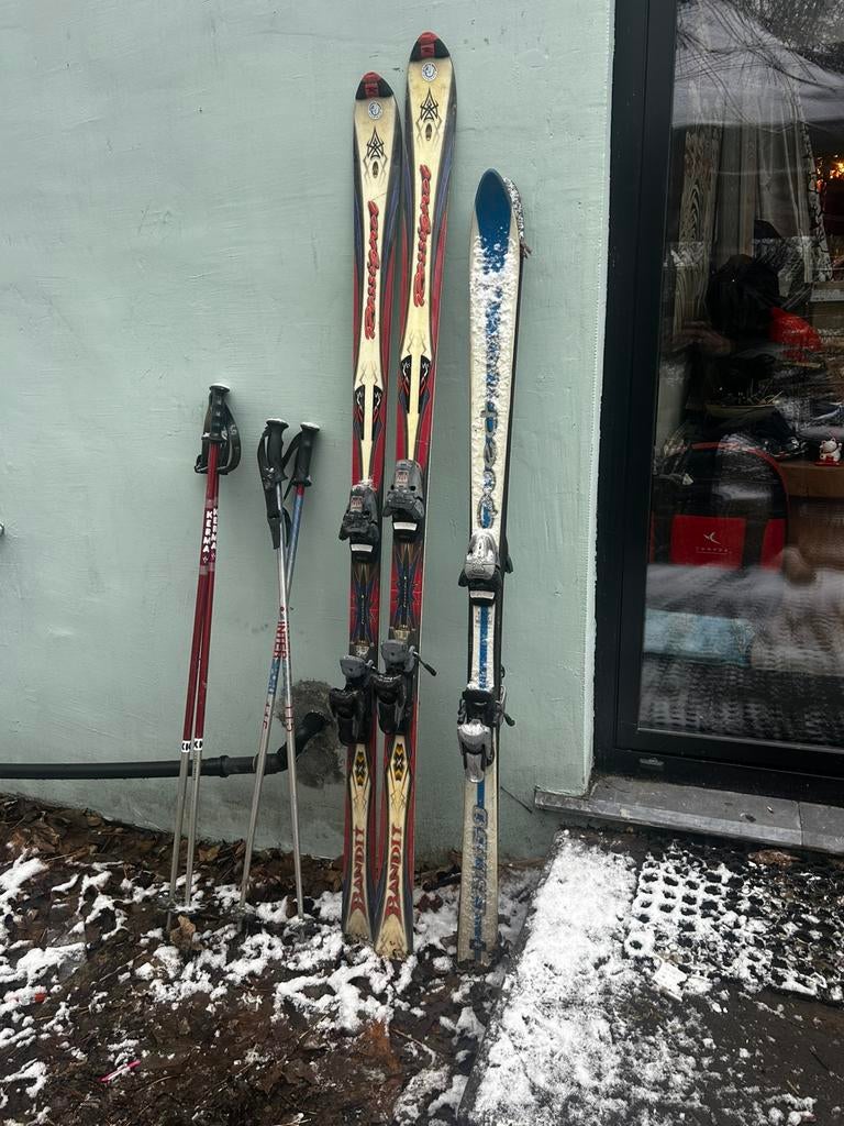Ski unisex short ski Quechua en long rossignol met stokken, Stokken, Rossignol, Ophalen of Verzenden, Zo goed als nieuw