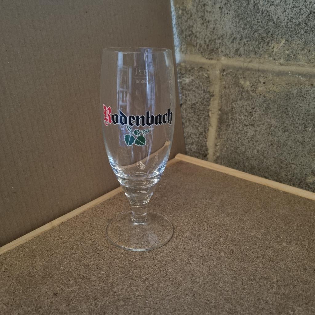 Verre Rodenbach (modèle 3), Ophalen of Verzenden, Gebruikt, Glas of Glazen, Overige merken