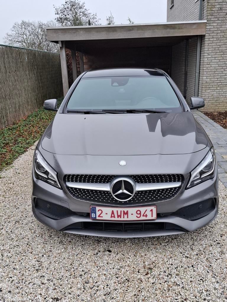 Mercedes CLA 180 Magnifiquement entretenu. Gris bleu métalli, Autos, Particulier, Achat