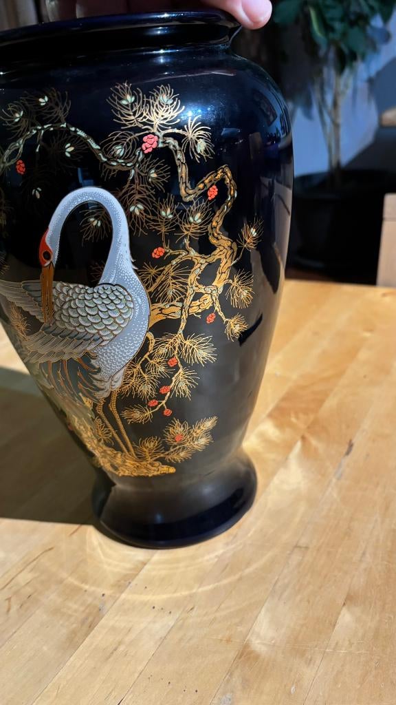 Japanse stijl vaas kraanvogels cobalt blauw, Huis en Inrichting, Woonaccessoires | Vazen, Zo goed als nieuw, Zwart, Minder dan 50 cm