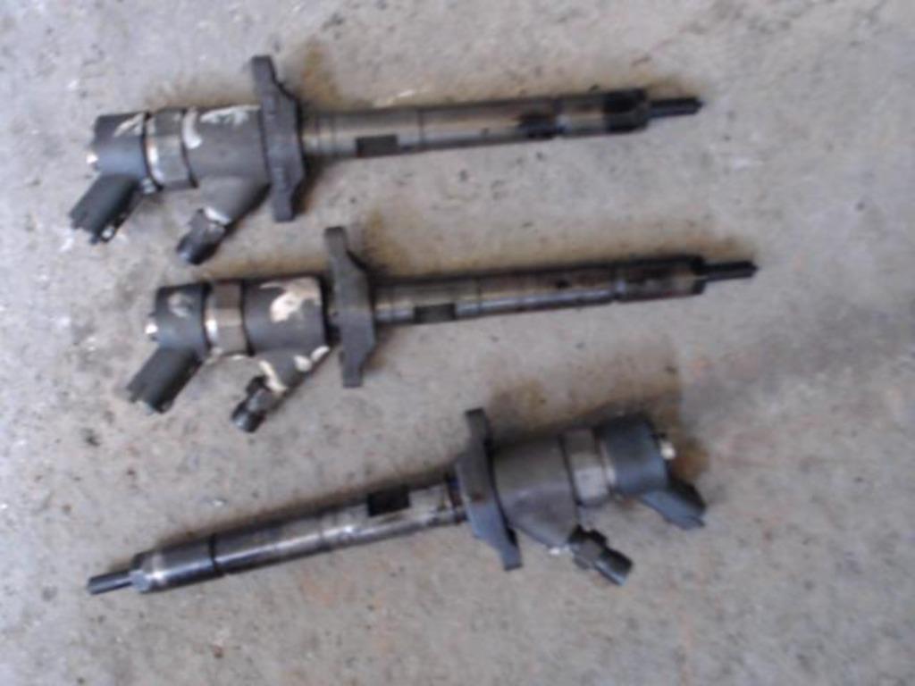 Injecteur Peugeot 407 non décodé 1.6HDi 80kw 0445110259, Autos : Pièces & Accessoires, Enlèvement ou Envoi, Utilisé, Peugeot