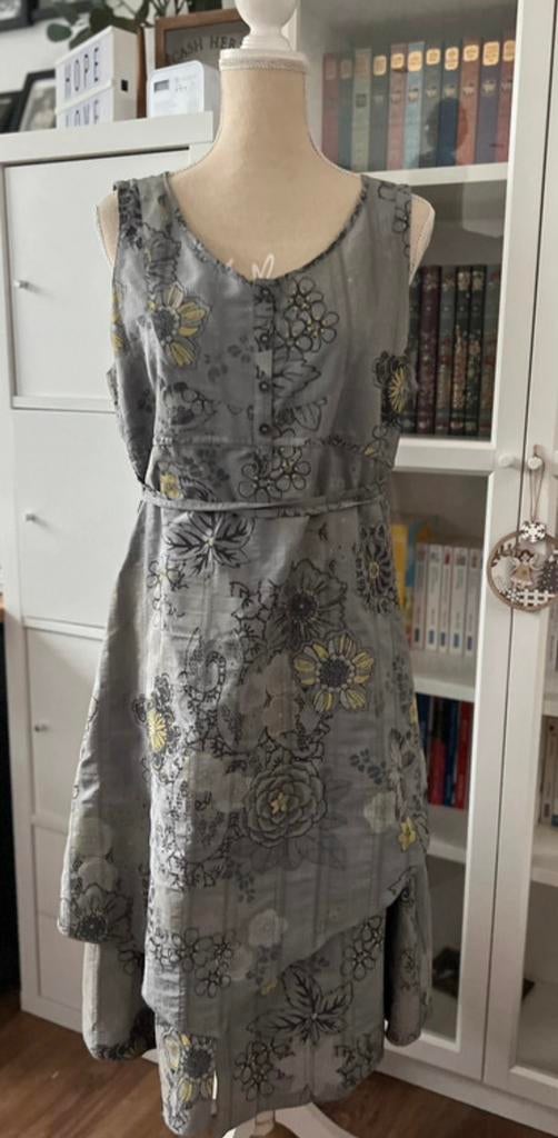 Élégante robe fleurs Armand Thiery t.44, Kleding | Dames, Armand thiery, Maat 42/44 (L), Ophalen of Verzenden, Zo goed als nieuw