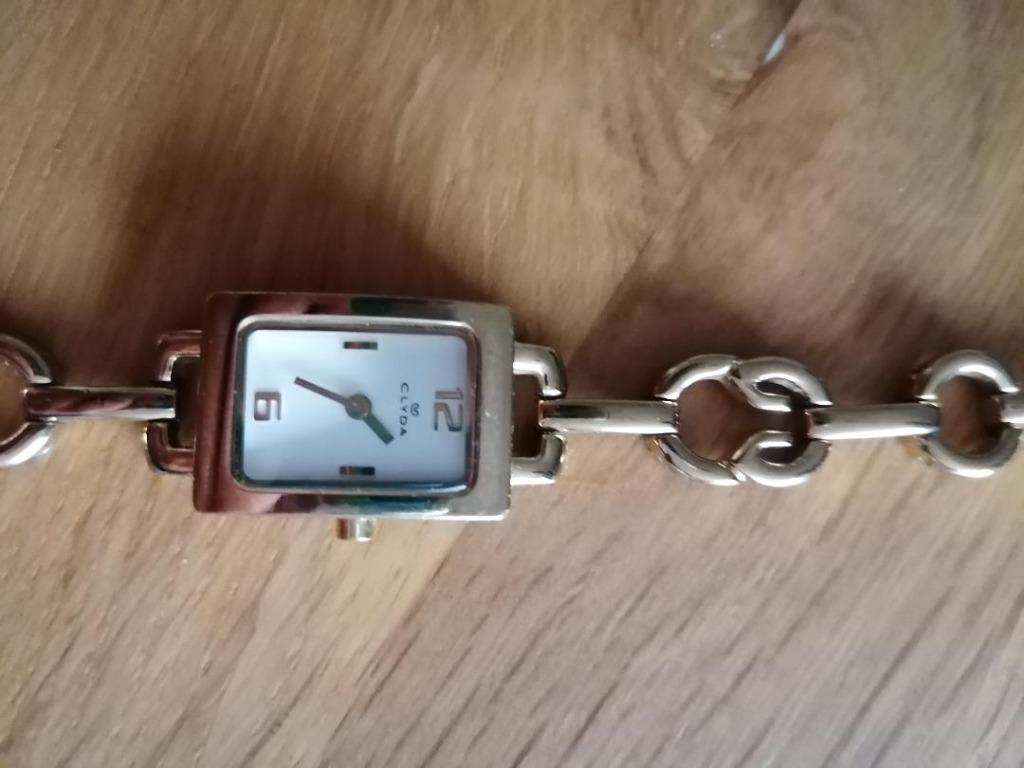 montre dame  Clyda, Bijoux, Sacs & Beauté, Montres | Femmes, Montre-bracelet, Autres marques, Enlèvement, Utilisé