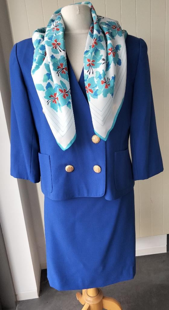 Royal Elegance CHIC BLUE kleermakersset Maat: 42, Kleding | Dames, Kostuum of Pak, Maat 42/44 (L), Ophalen of Verzenden, Zo goed als nieuw