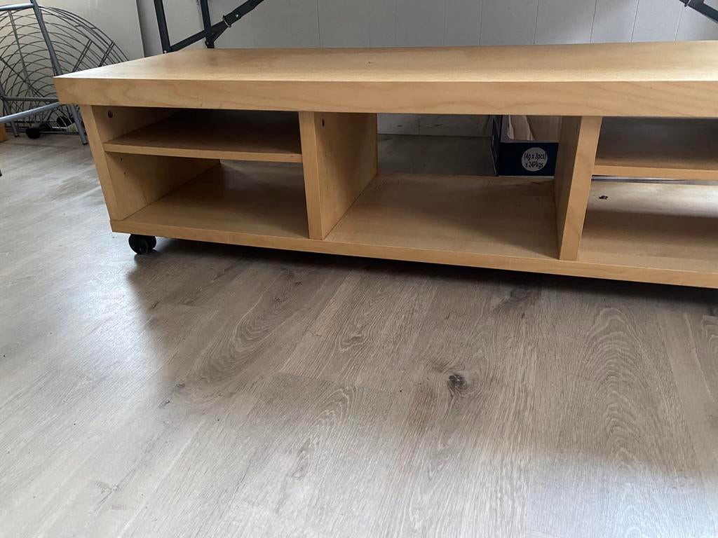TV kast, Op wielen, Ophalen, Overige materialen, Gebruikt, 100 tot 150 cm